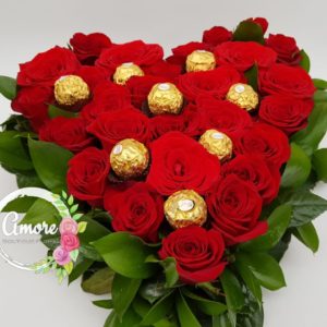 corazon 24 rosas y chocolates